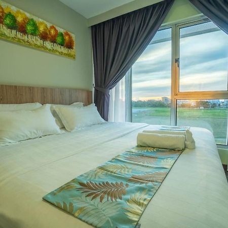 Flypod Hotel Kota Kinabalu Exteriör bild