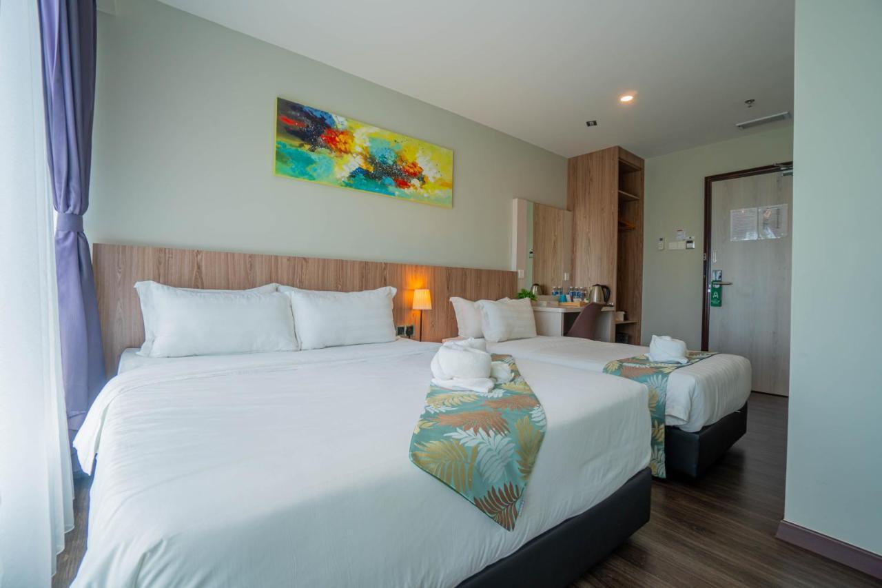 Flypod Hotel Kota Kinabalu Exteriör bild