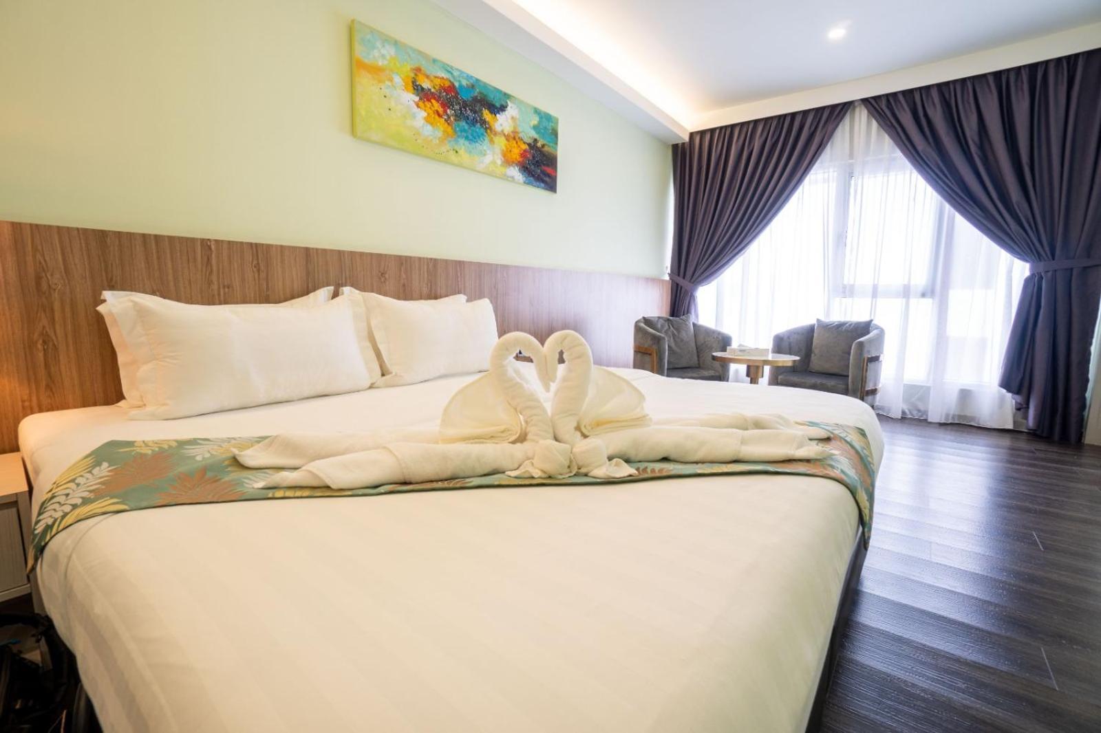 Flypod Hotel Kota Kinabalu Exteriör bild