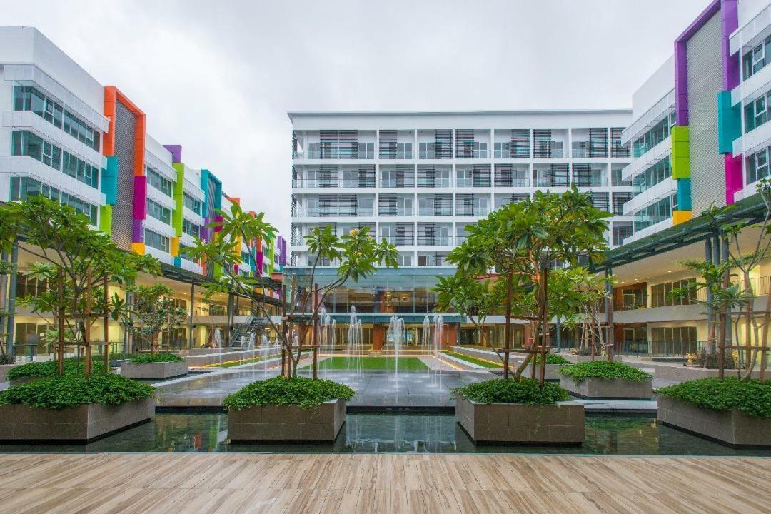 Flypod Hotel Kota Kinabalu Exteriör bild